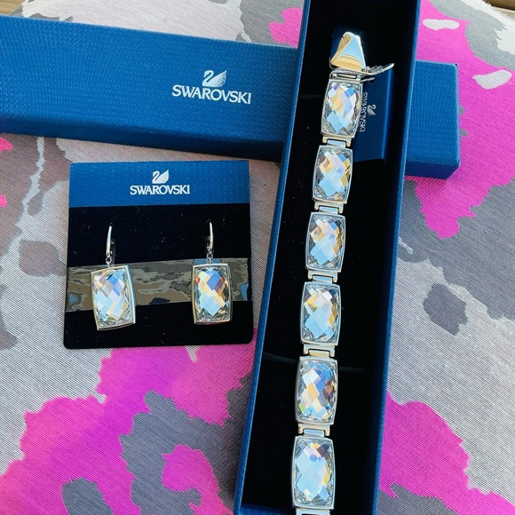 Authentic Swarovski Jewelry Set🌟BEAUTIFUL 💗 - Picture 16 of 16
